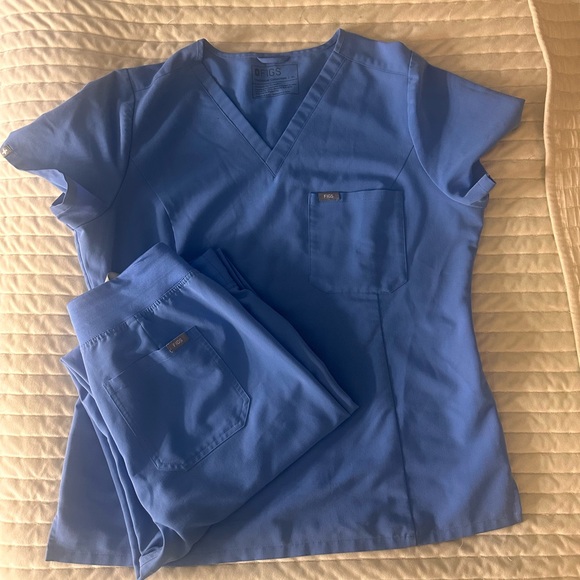 Figs Classic Blue Medical Scrub Set - Picture 1 of 5